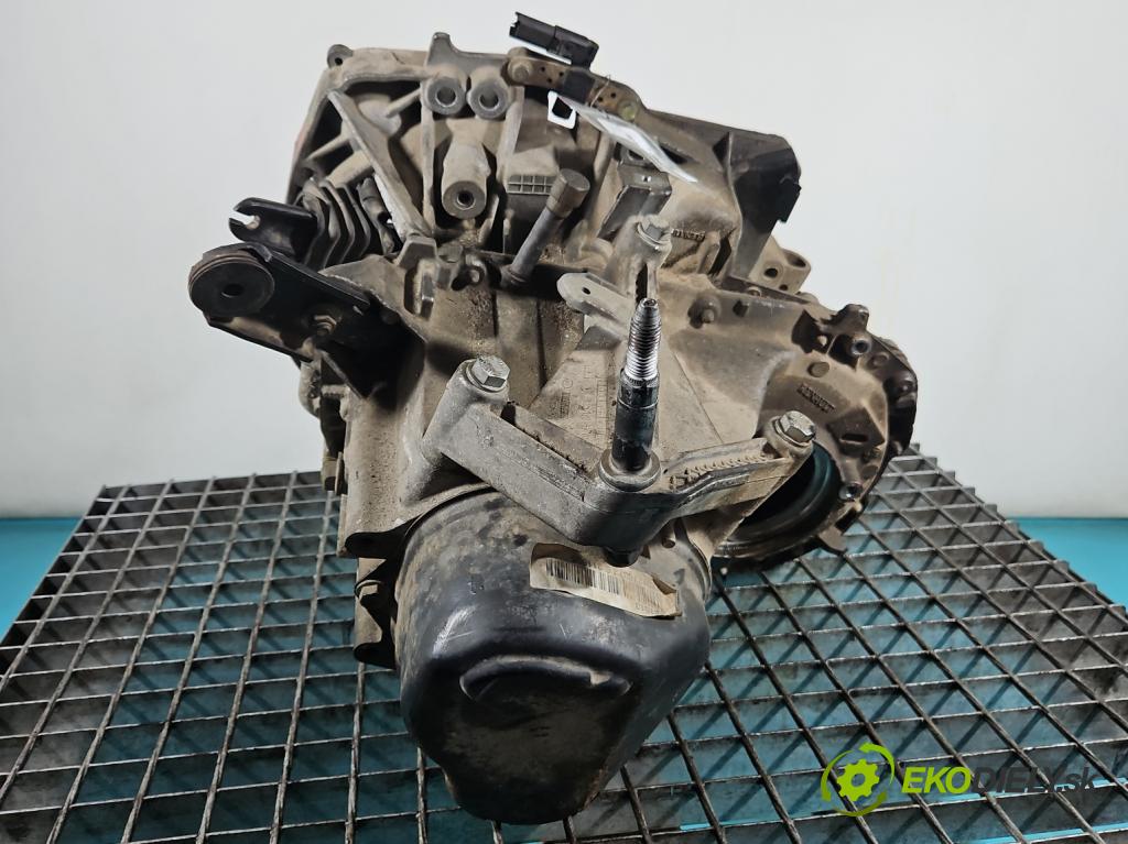 Renault Clio II 1998-2012 1,2.0 16V 75 HP manual 55 kW 1149 cm3 5- prevodovka stupeň,rýchlosť manual JB1513