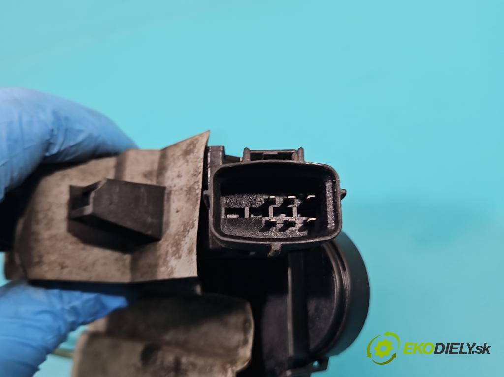 Fiat Croma II 2005-2010 1.9 jtd 120 hp manual 88 kW 1910 cm3 5- zámek zadní pravý 51708422A