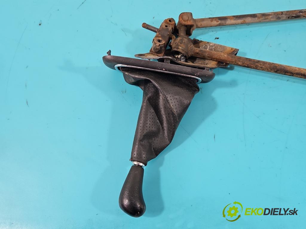 Daihatsu YRV 2000-2005 1.3 16V 87 HP manual 64 kW 1298 cm3 5- Páka: Změny: stupeň,rýchlosť  (Rýchlostné páky / kulisy)