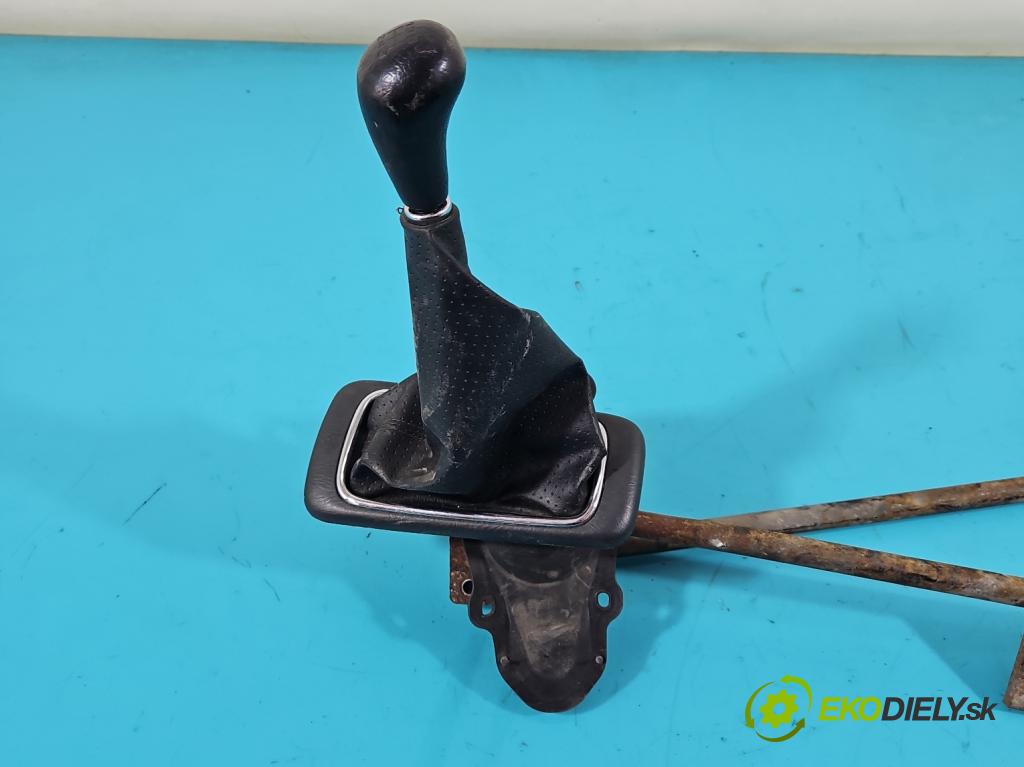 Daihatsu YRV 2000-2005 1.3 16V 87 HP manual 64 kW 1298 cm3 5- Páka: Změny: stupeň,rýchlosť  (Rýchlostné páky / kulisy)