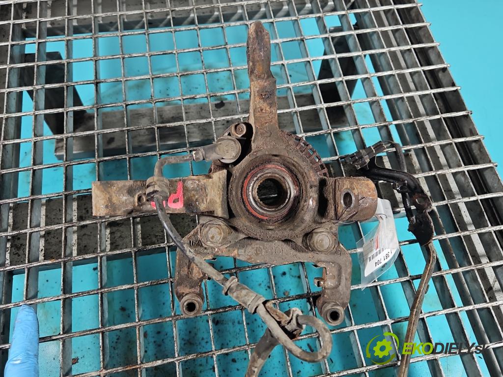 Daihatsu YRV 2000-2005 1.3 16V 87 HP manual 64 kW 1298 cm3 5- náboj pravé (Náboje)