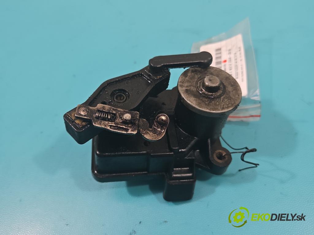 Mercedes E W212 2009-2016 3.0 cdi V6 204 hp automatic 150 kW 2987 cm3 5- Ovladač: klapky: kolektora: 70113209B6T147 (Ostatní)