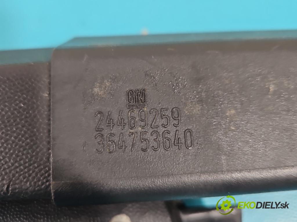 Opel Vectra C 2002-2008 1.9 cdti 120 HP manual 88 kW 1910 cm3 5- roleta  (Rolety kufra)