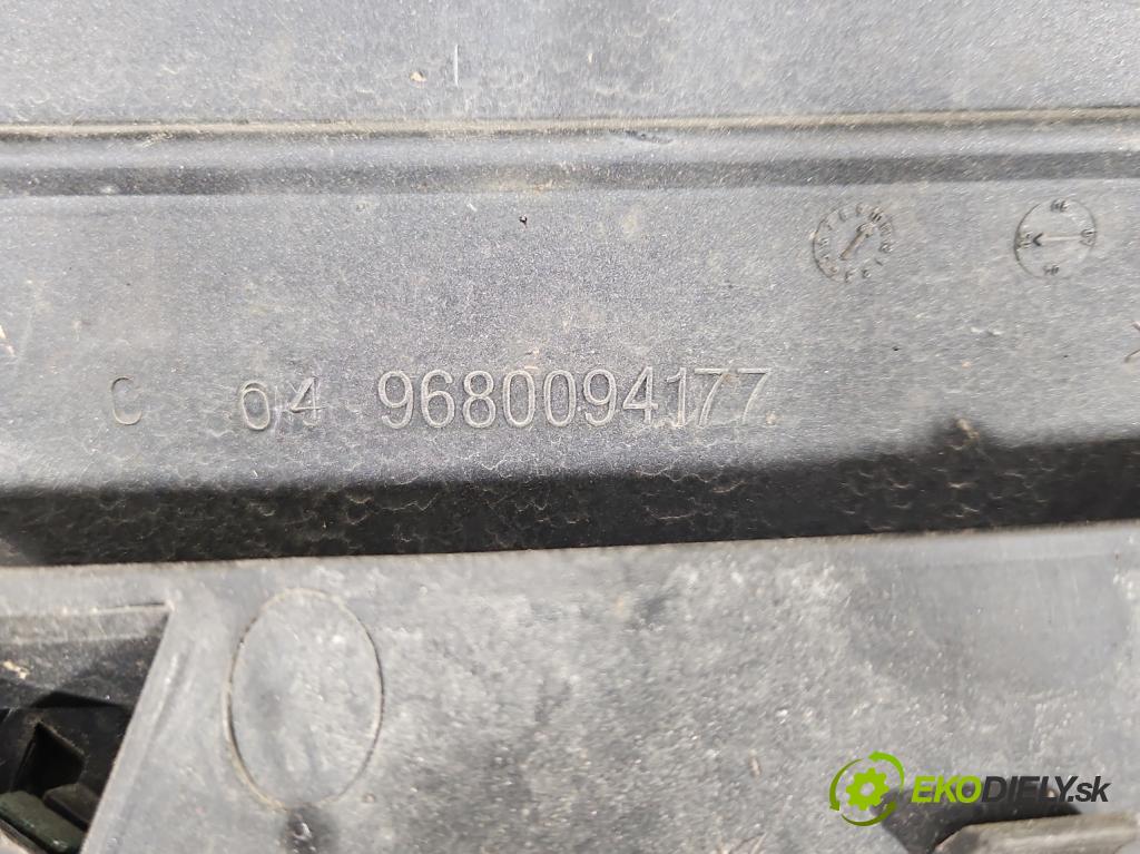 Citroen C3 I 2002-2009 1.4 hdi 68 hp manual 50 kW 1398 cm3 5- mřížka 9653053777