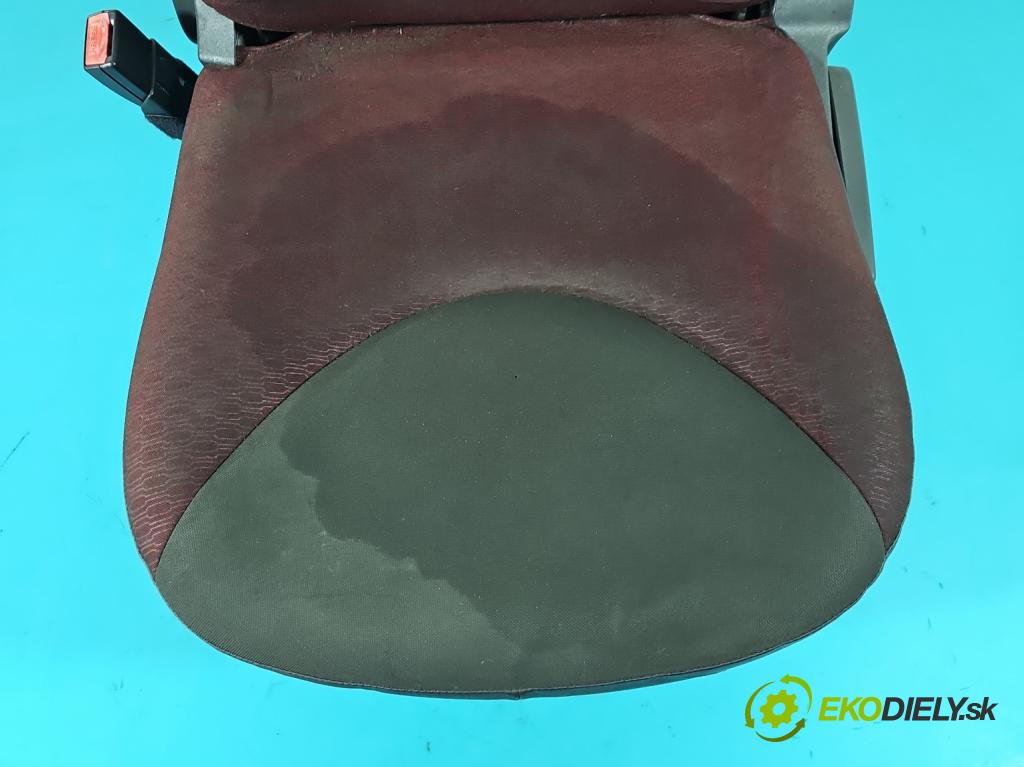 Citroen C3 I 2002-2009 1.4 hdi 68 HP manual 50 kW 1398 cm3 5- Sedačka ľavý  (Sedačky, sedadlá)