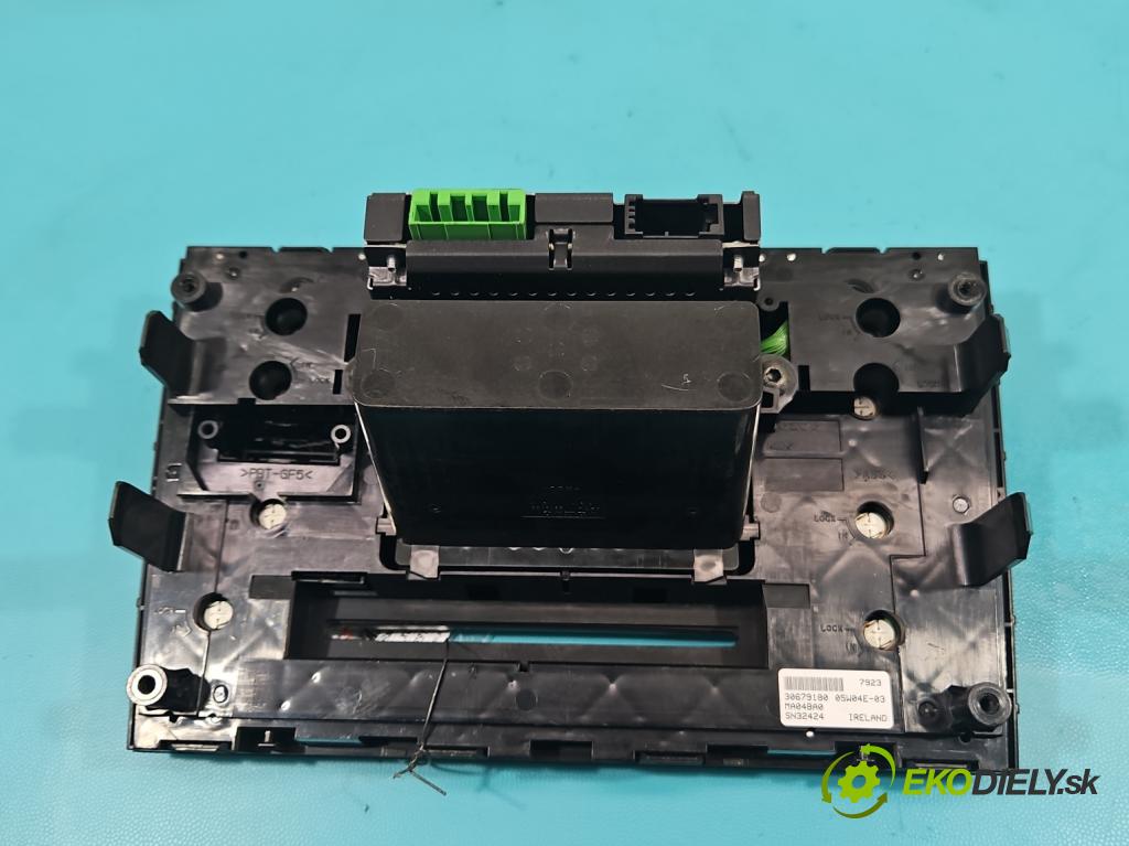 Volvo XC90 I 2002-2014 2.9 T6 272 HP automatic 200 kW 2922 cm3 5- Radio originál 30679180