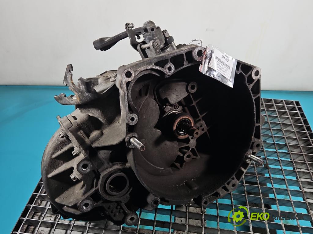 Fiat Croma II 2005-2010 1.9 jtd 120 HP manual 88 kW 1910 cm3 5- prevodovka stupeň,rýchlosť manual M32