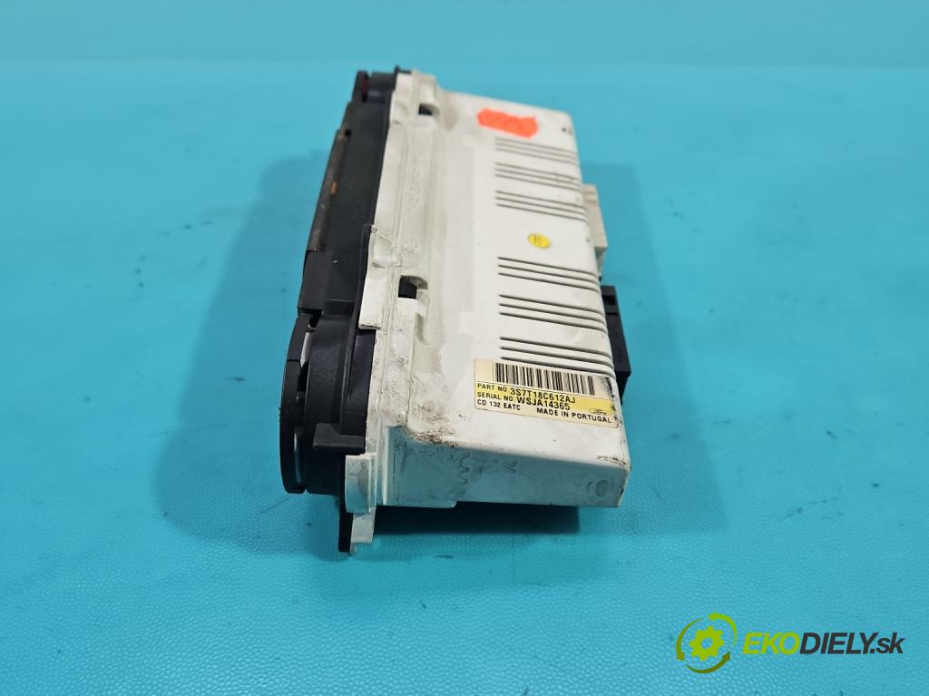 Ford Mondeo Mk3 2000-2007 2.0 tdci 131 HP manual 96 kW 1998 cm3 5- panel kúrenia 3S7T18C612AJ