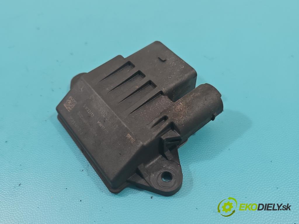 Mercedes E W212 2009-2016 3.0 cdi V6 204 HP automatic 150 kW 2987 cm3 5- Relé: svíčky: zařicích: A6429005801 (Relé)