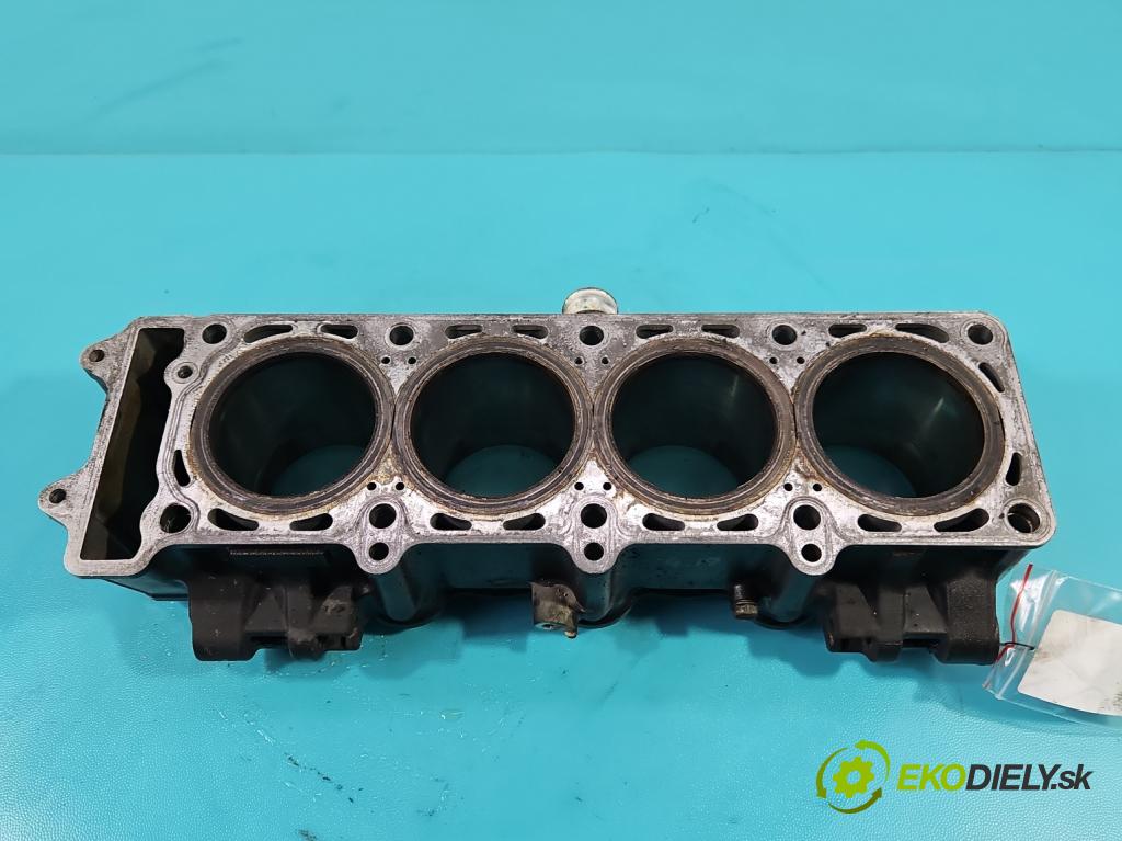 Kawasaki Z750 0.7 manual 25 kW 748 cm3 2- Blok motora  (Blok motora)