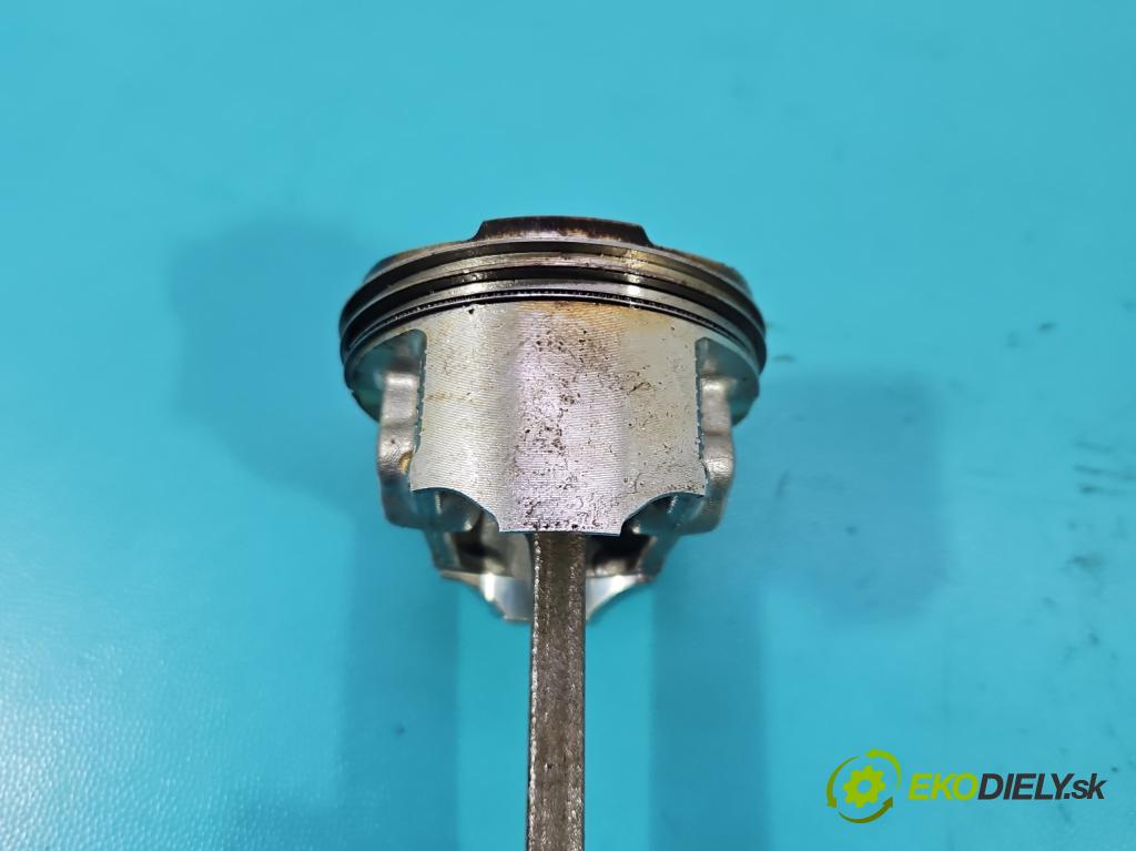 Kawasaki Z750 0.7 manual 25 kW 748 cm3 2- piest  (Piest)