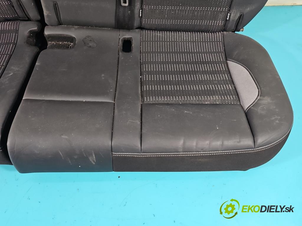 Peugeot 2008 I 2013-2019 1.2 THP 110 HP manual 81 kW 1199 cm3 5- Pohovka: zadné  (Sedačky, sedadlá)