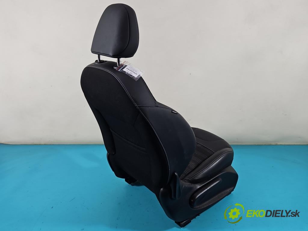 Peugeot 2008 I 2013-2019 1.2 THP 110 HP manual 81 kW 1199 cm3 5- Sedačka pravý  (Sedačky, sedadlá)
