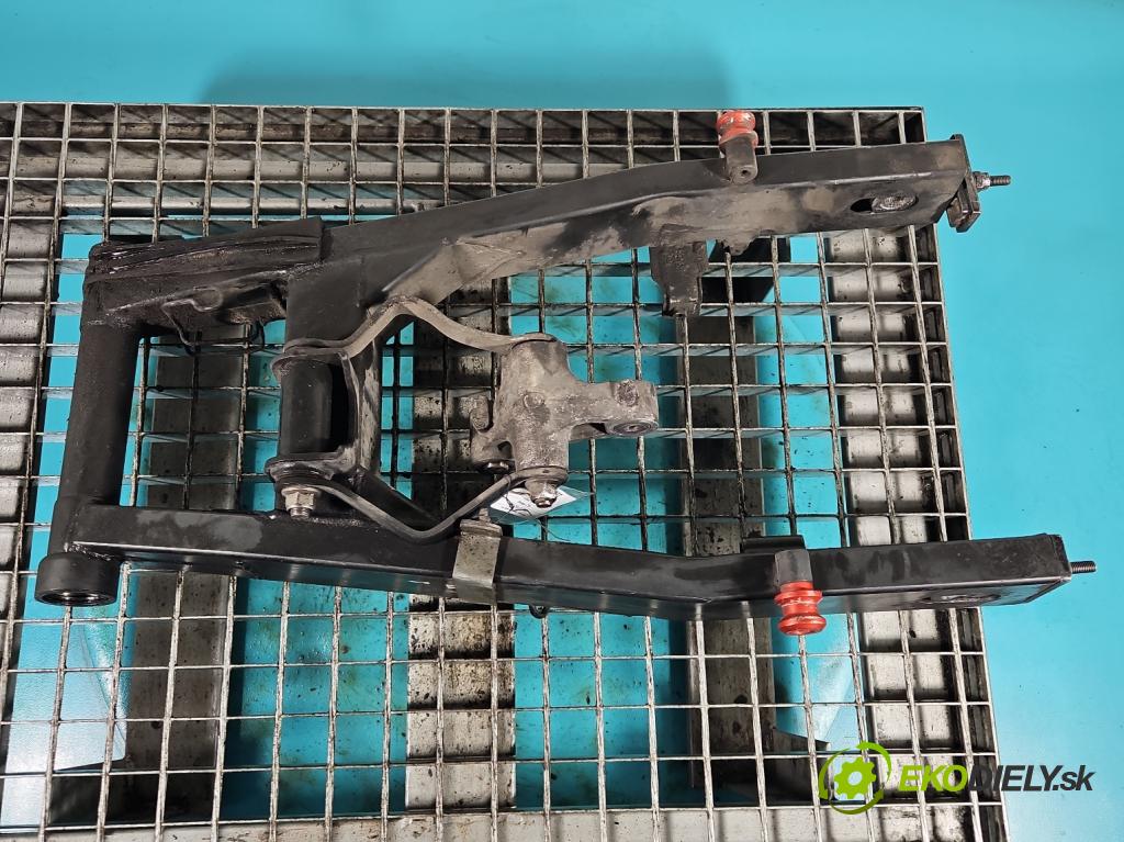 Kawasaki Z750 0.7 manual 25 kW 748 cm3 2- zadné