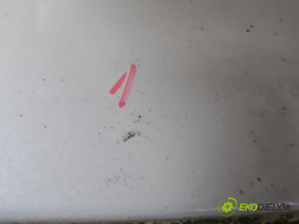 Peugeot 2008 I 2013-2019 1.2 VTi 110 hp manual 81 kW 1199 cm3 5- zadní kufrové dveře  (Zadní kapoty)