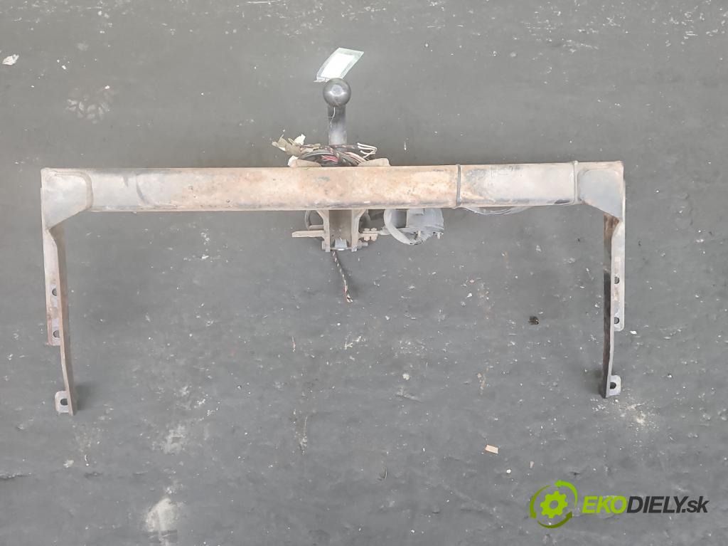 Toyota Avensis II T25 2003-2008 2.0 D4D 116 hp manual 85 kW 1995 cm3 5- oko tažné  (Tažná zařízení)