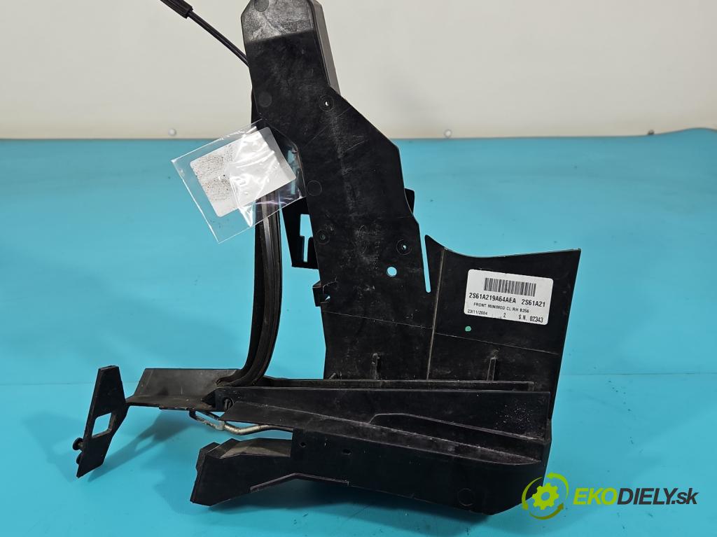 Ford Fiesta Mk6 2002-2008 1.4 tdci 68 hp manual 50 kW 1399 cm3 5- zámek přední pravý 2S61A219A64AEA