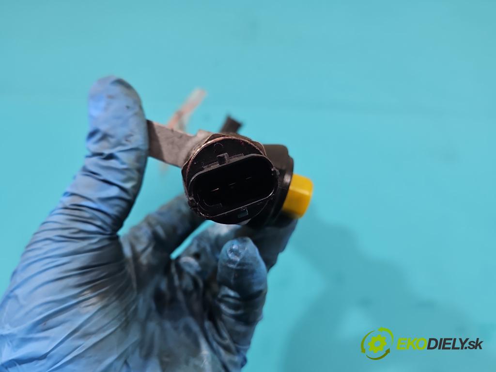 Nissan Qashqai I J10 2006-2013 2.0 dci 150 HP manual 110 kW 1994 cm3 5- lišta vstrekovacia 0445214155 (Vstrekovacie lišty)