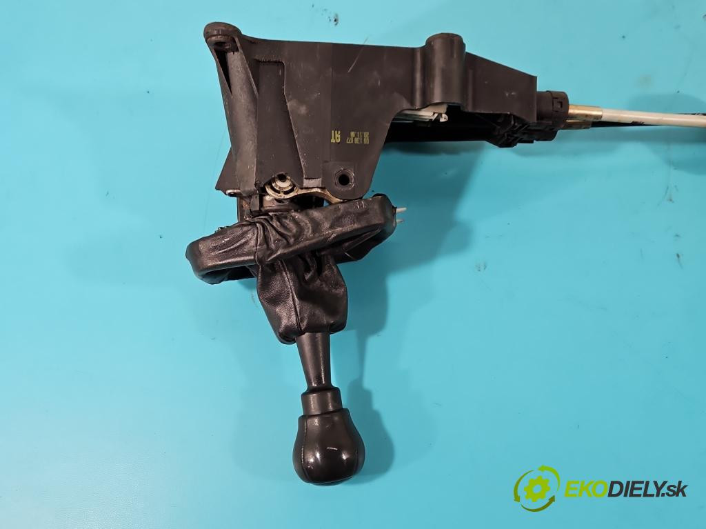 Opel Astra II 1998-2009 2.0 dtl 82 HP manual 60 kW 1995 cm3 5- Páka: Změny: stupeň,rýchlosť 09138077 (Rýchlostné páky / kulisy)