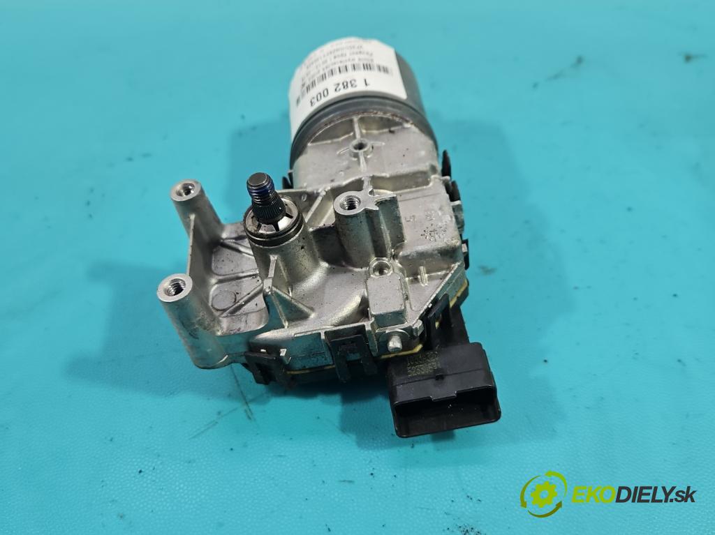 Peugeot 2008 I 2013-2019 1.2 VTi 110 hp manual 81 kW 1199 cm3 5- motor stěračů přední 0390241540