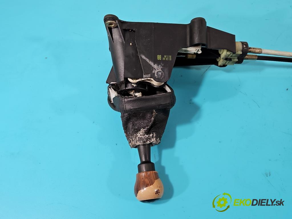 Opel Astra II 1998-2009 2.0 dti 101 HP manual 74 kW 1995 cm3 5- Páka: Změny: stupeň,rýchlosť 09138402 (Rýchlostné páky / kulisy)