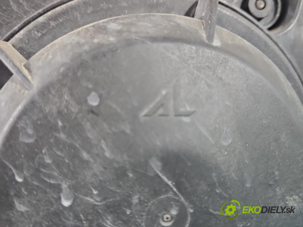 Fiat Croma II 2005-2010 1.9 jtd 120 HP manual 88 kW 1910 cm3 5- Reflektor: pravý  (Pravé)