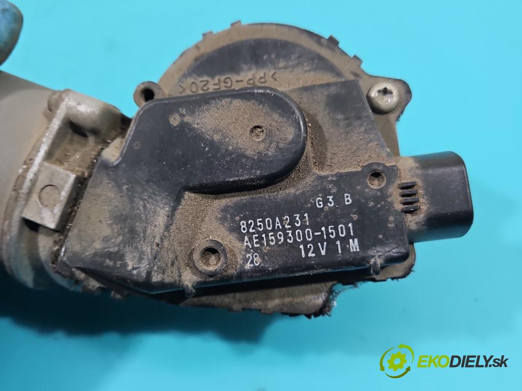 Mitsubishi Colt Z30 VI 2004-2012 1.3 16V 95 hp manual 70 kW 1332 cm3 5- motor stěračů přední 8250A231