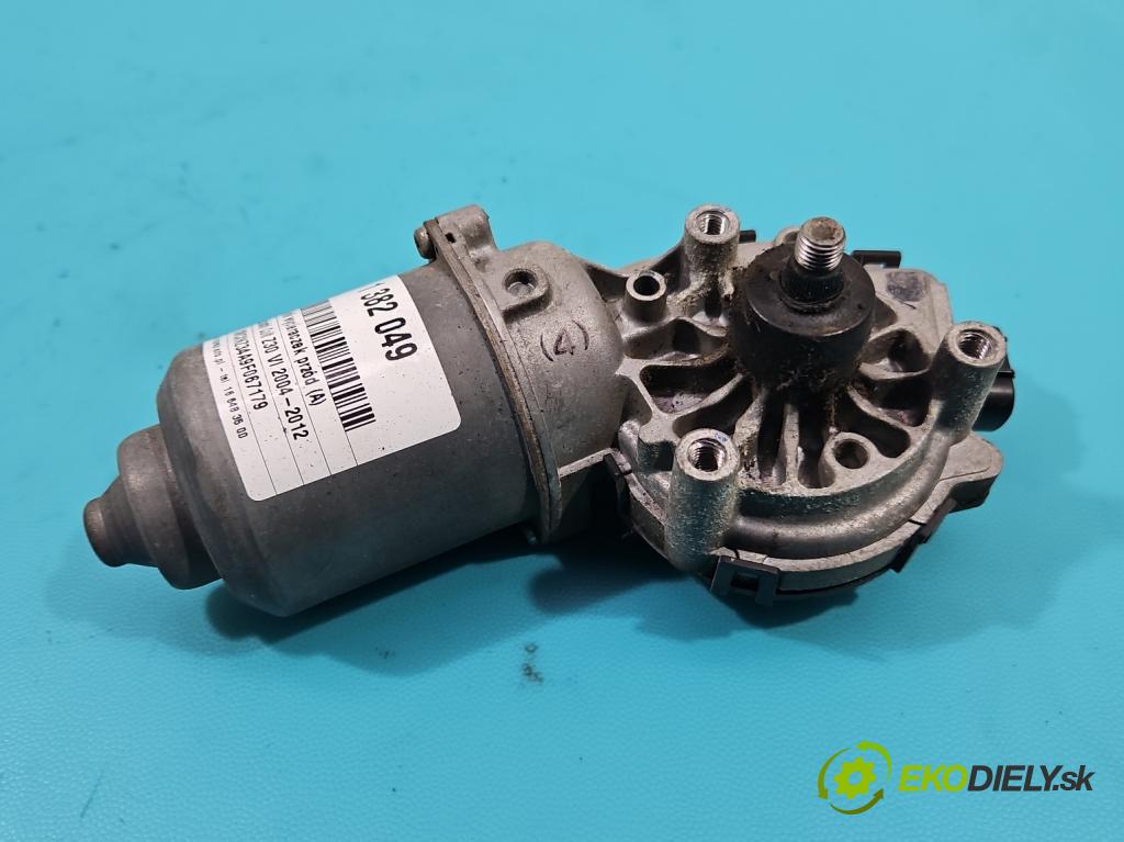Mitsubishi Colt Z30 VI 2004-2012 1.3 16V 95 hp manual 70 kW 1332 cm3 5- motor stěračů přední 8250A231