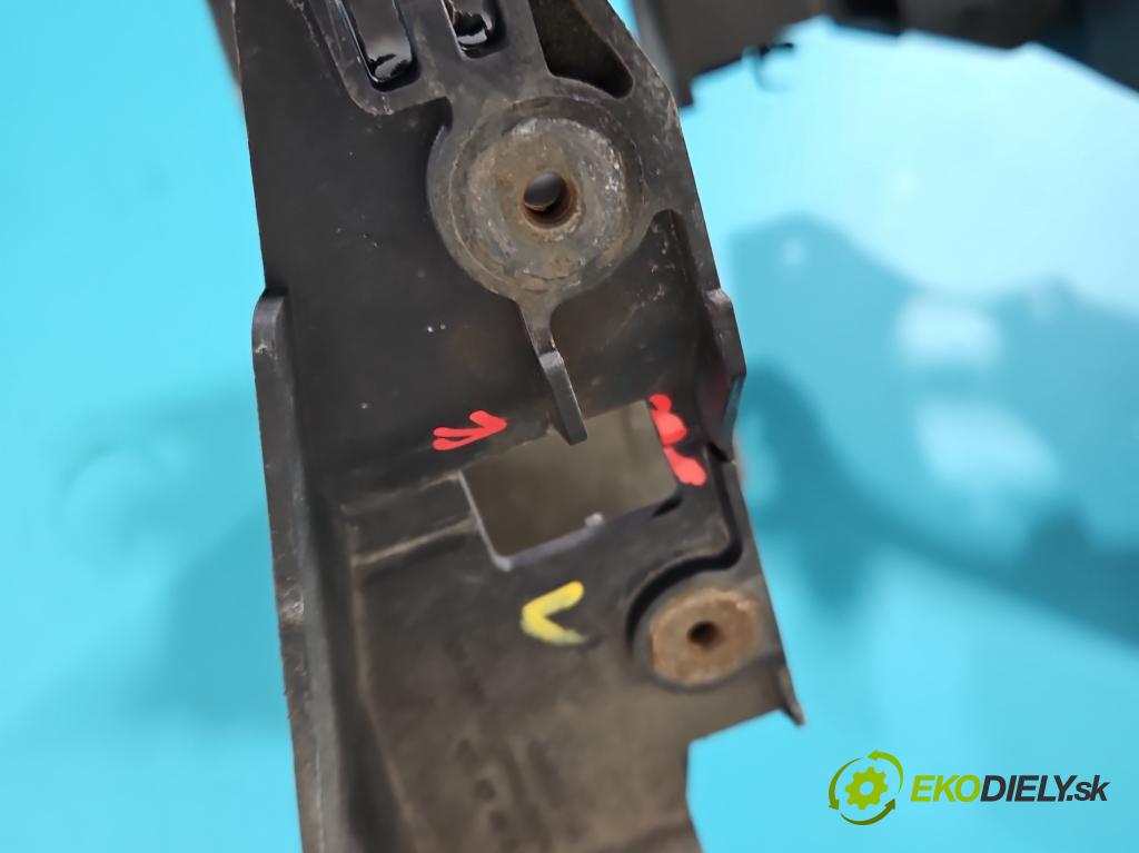 Mercedes B W245 2005-2011 2.0 cdi 109 hp manual 80 kW 1992 cm3 5- stěna přední  (Výztuhy přední)