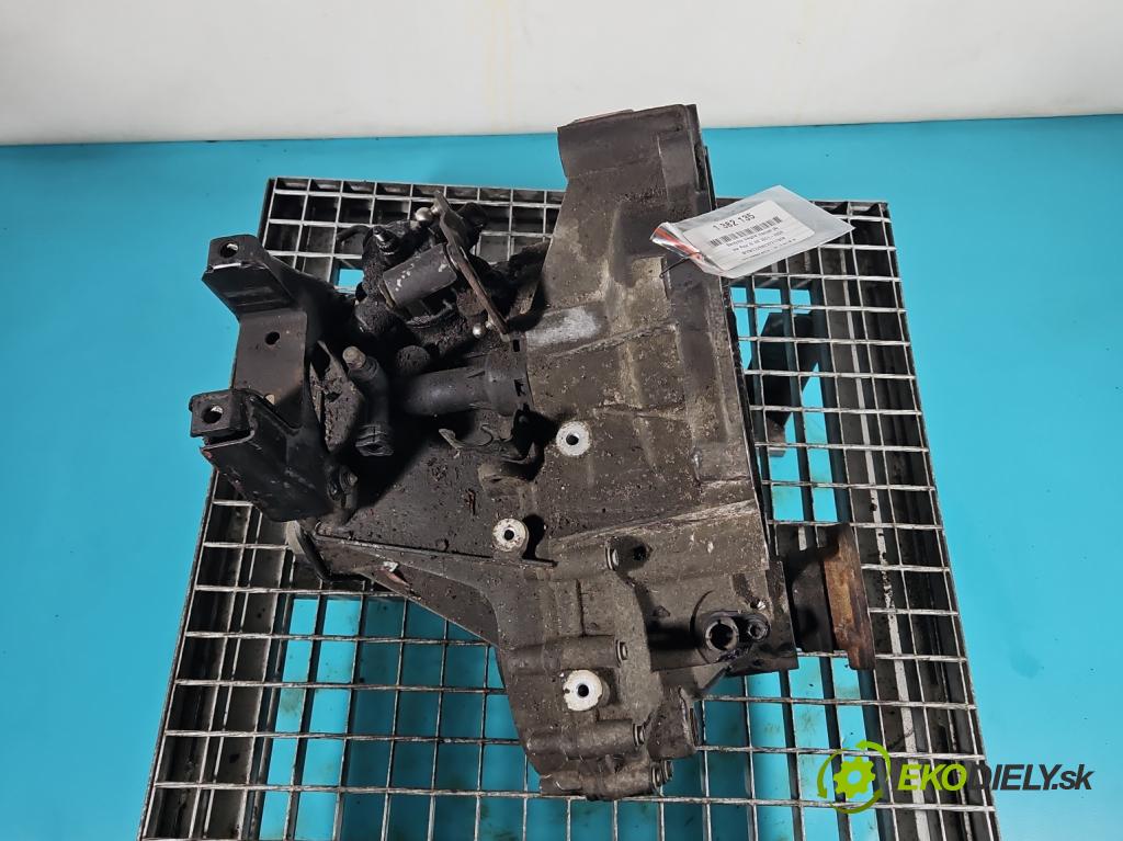 Vw Polo IV 9N 2001-2009 1.2 12V 64 HP manual 47 kW 1198 cm3 5- prevodovka stupeň,rýchlosť manual GKU