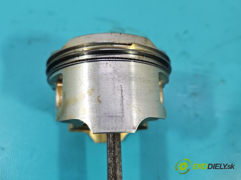 Honda CB600 Hornet 1998-2003 0.6 95 HP manual 70 kW 600 cm3 2- piest  (Piest)