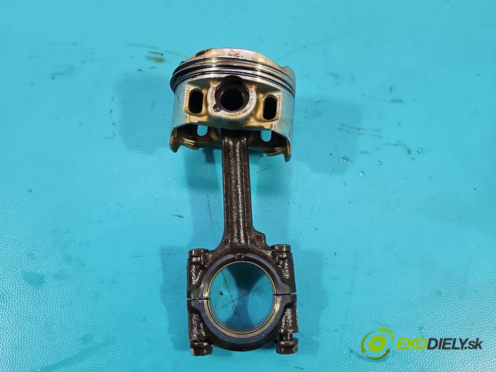 Honda CB600 Hornet 1998-2003 0.6 95 HP manual 70 kW 600 cm3 2- piest  (Piest)