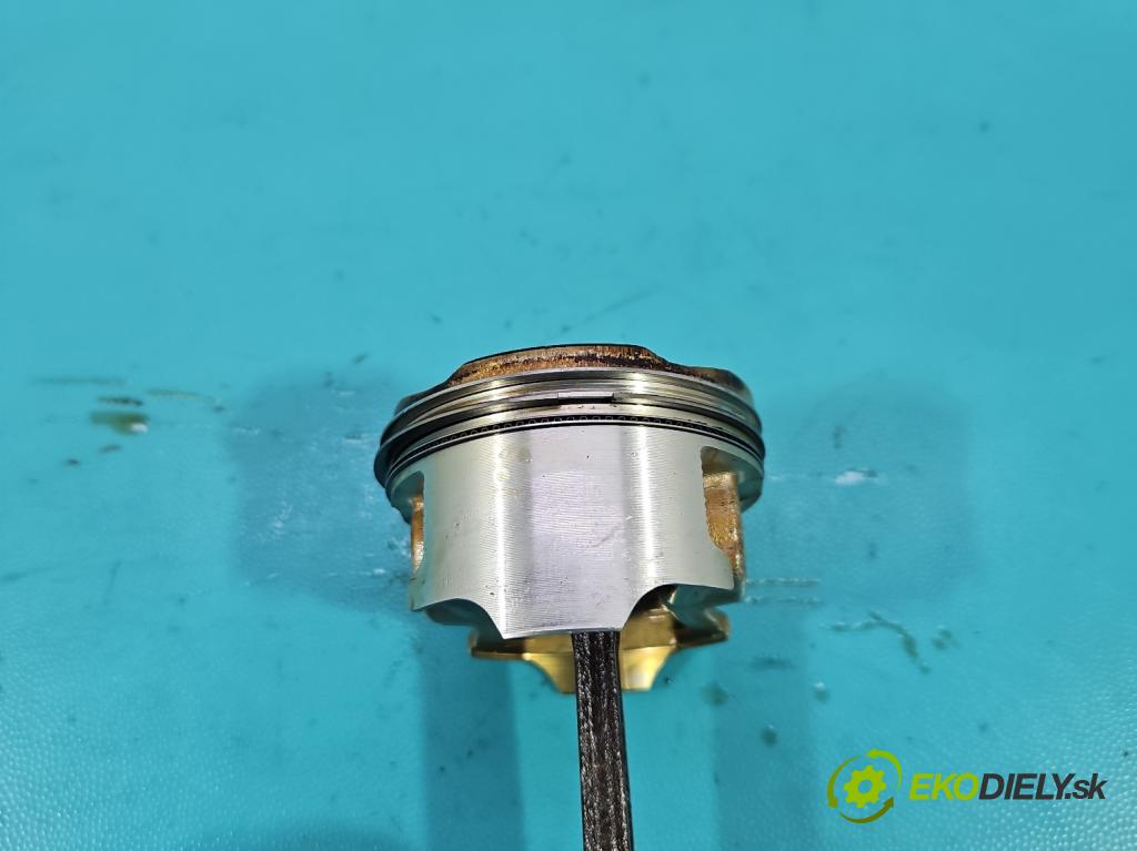 Honda CB600 Hornet 1998-2003 0.6 95 HP manual 70 kW 600 cm3 2- piest (Piest)