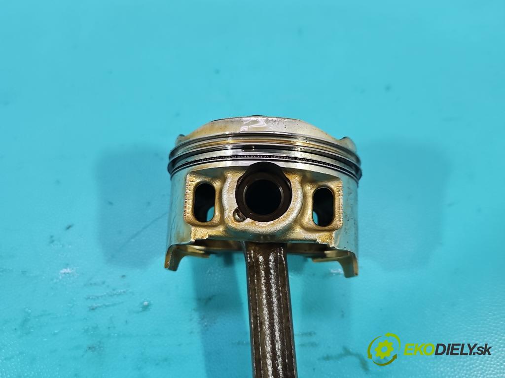 Honda CB600 Hornet 1998-2003 0.6 95 HP manual 70 kW 600 cm3 2- piest  (Piest)