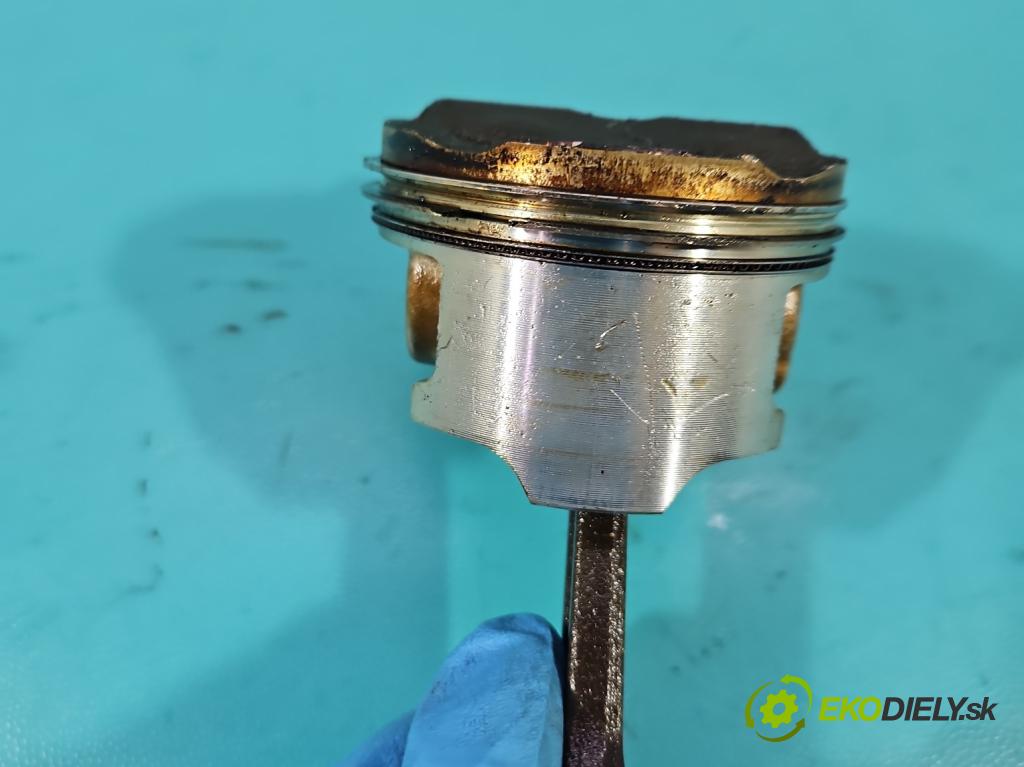 Honda CB600 Hornet 1998-2003 0.6 95 HP manual 70 kW 600 cm3 2- piest  (Piest)