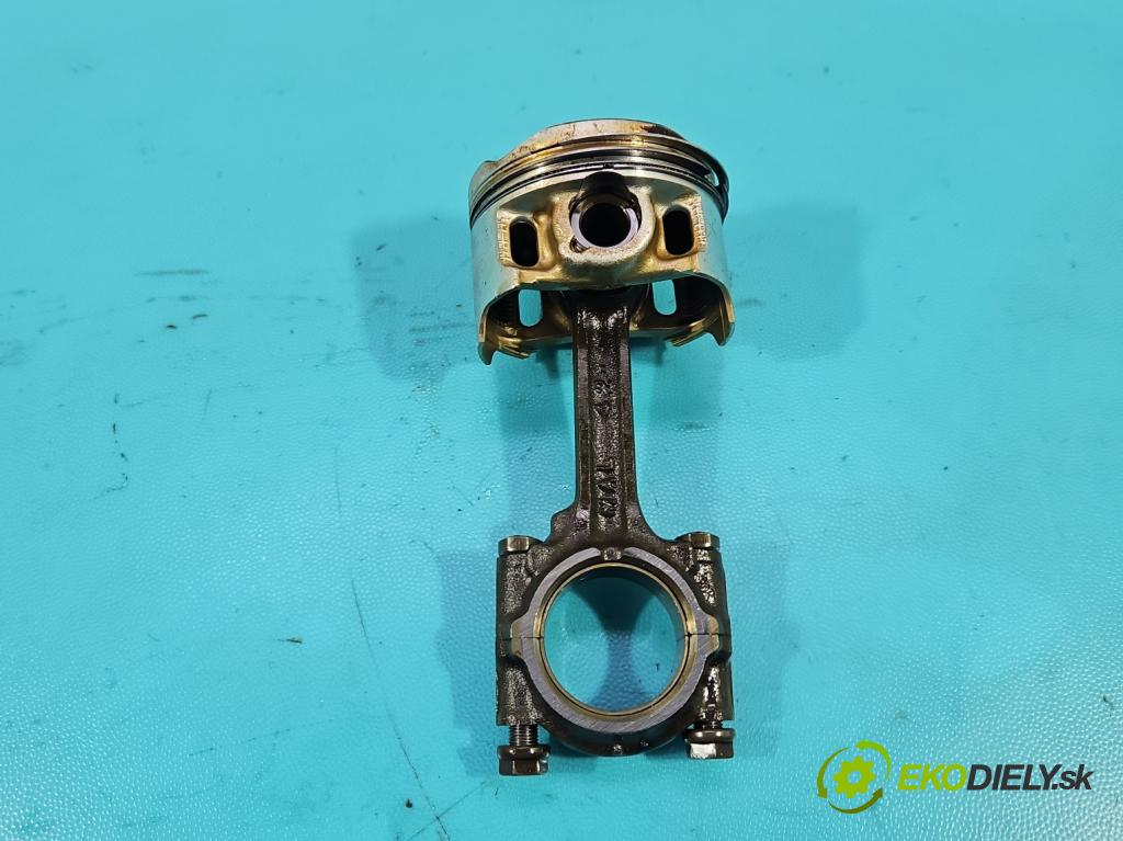 Honda CB600 Hornet 1998-2003 0.6 95 HP manual 70 kW 600 cm3 2- piest  (Piest)