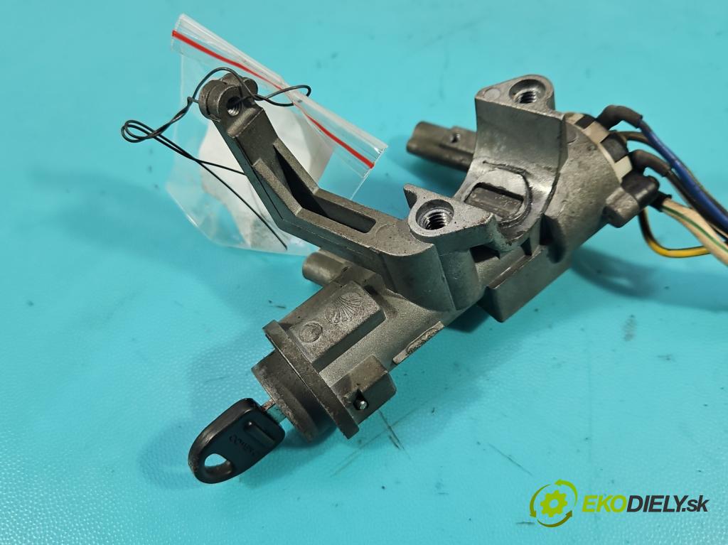 Daewoo Tico 0.8 plyn: 41 HP manual 30 kW 796 cm3 5- Spínačka  (Spínacie skrinky a kľúče)