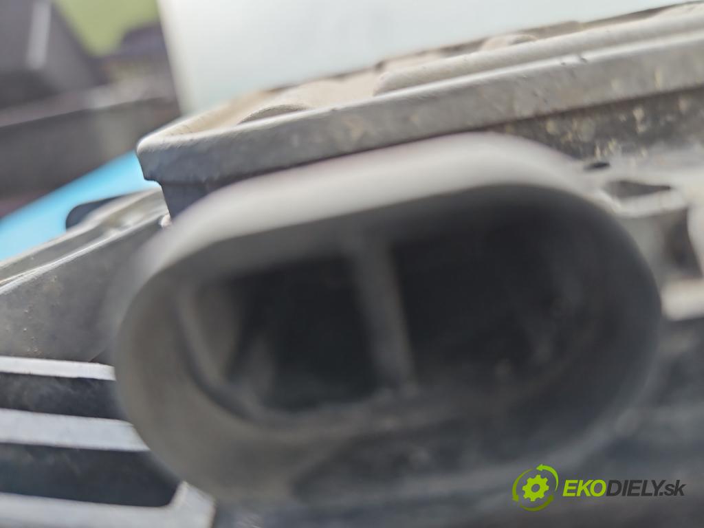 Ford Mondeo Mk3 2000-2007 2.0 tdci 131 HP manual 96 kW 1998 cm3 5- Ventilátor chladiča