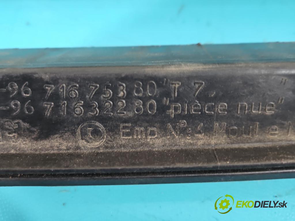 Peugeot 308 I 2007-2013 1.6 hdi 92 HP manual 68 kW 1560 cm3 5- torpédo 9673257380 (Torpéda)