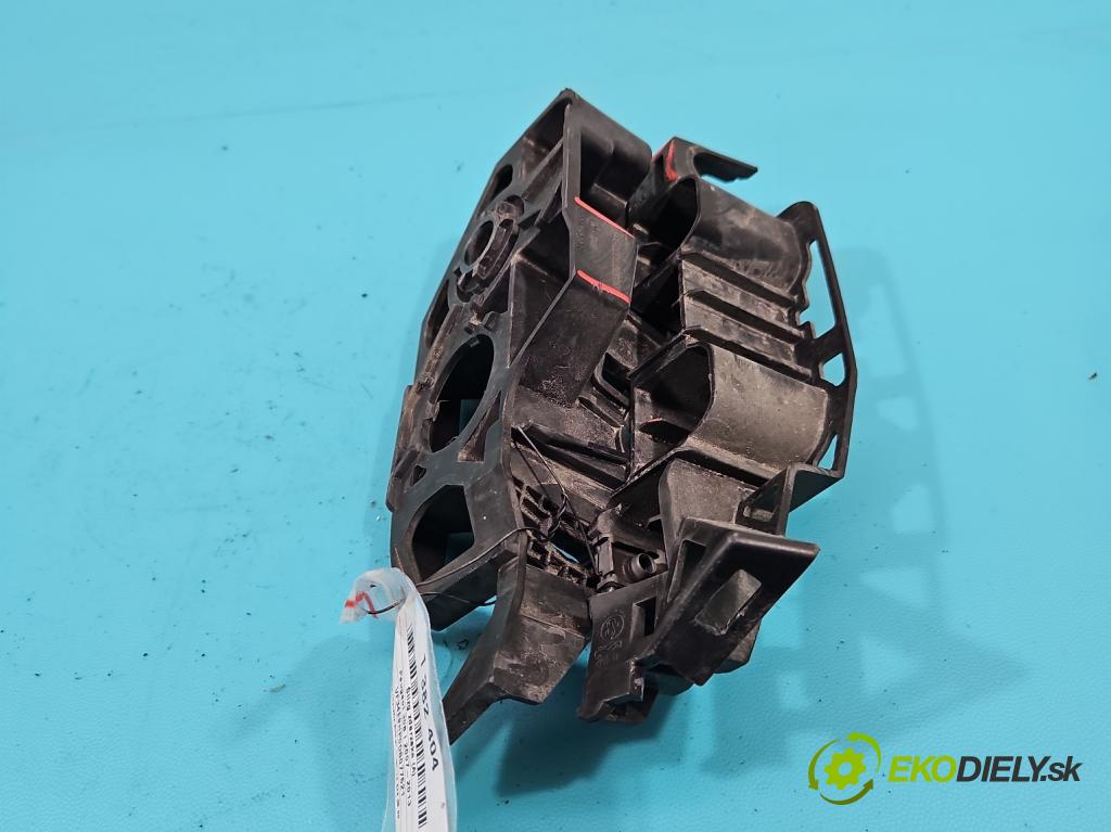 Peugeot 308 I 2007-2013 1.6 hdi 92 hp manual 68 kW 1560 cm3 5- Boty: nárazníku přední levý 9680406580