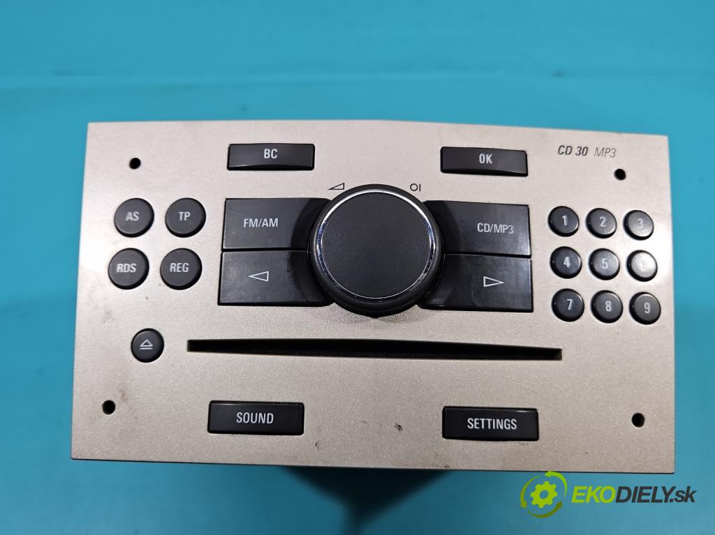 Opel Astra III 2004-2014 1.7 cdti 101 HP manual 74 kW 1686 cm3 5- Radio originál 13255553
