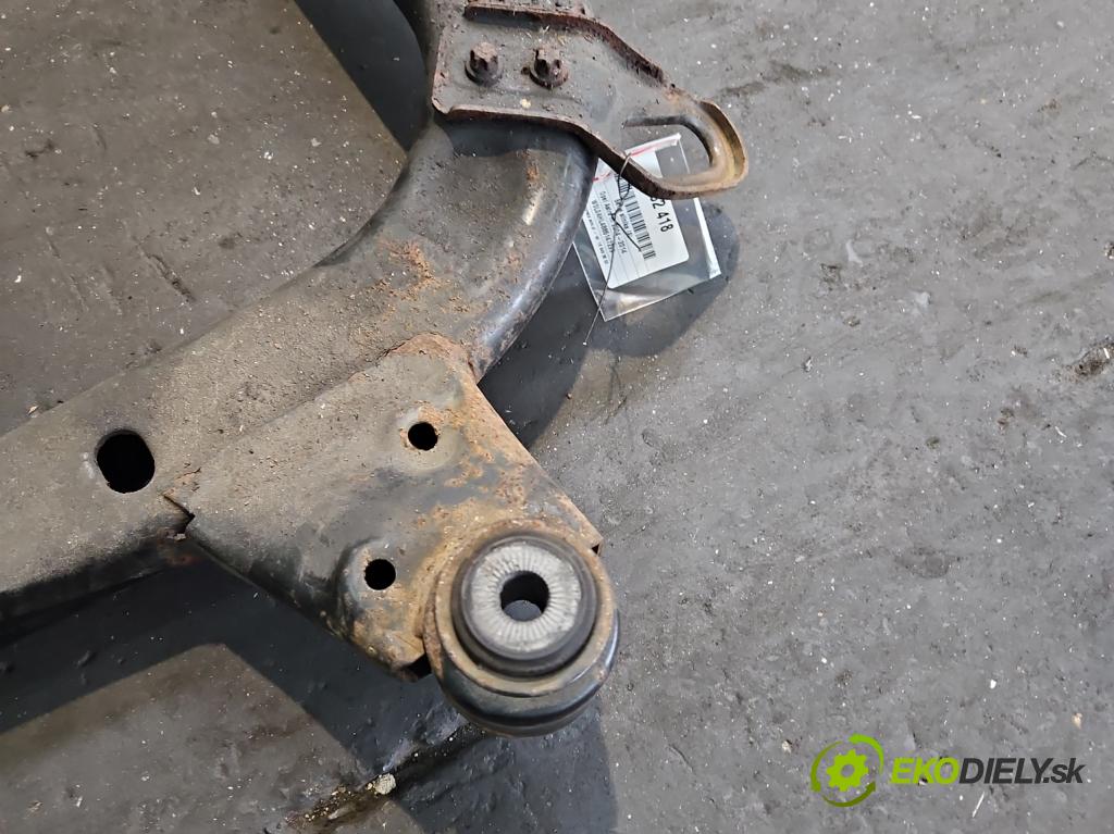 Opel Astra III 2004-2014 1.7 cdti 101 hp manual 74 kW 1686 cm3 5- výztuha motoru