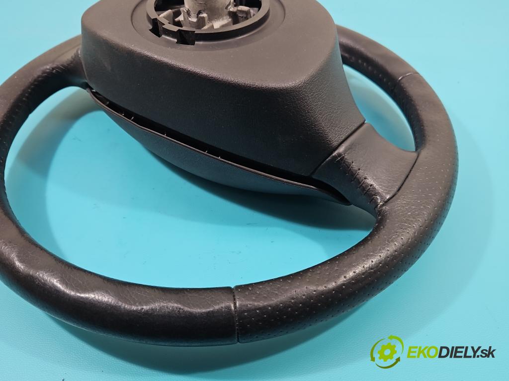 Peugeot 207 1.6 hdi 92 HP manual 68 kW 1560 cm3 5- volant  (Volanty)