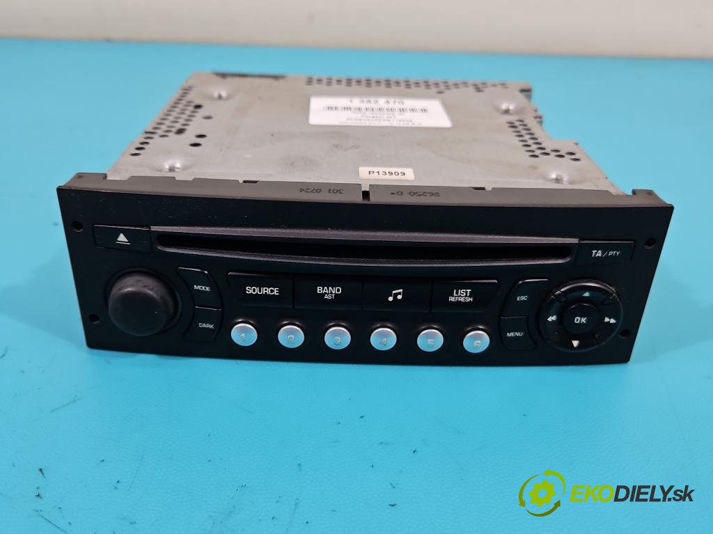 Peugeot 207 1.6 hdi 92 HP manual 68 kW 1560 cm3 5- Radio originál 96750215XT