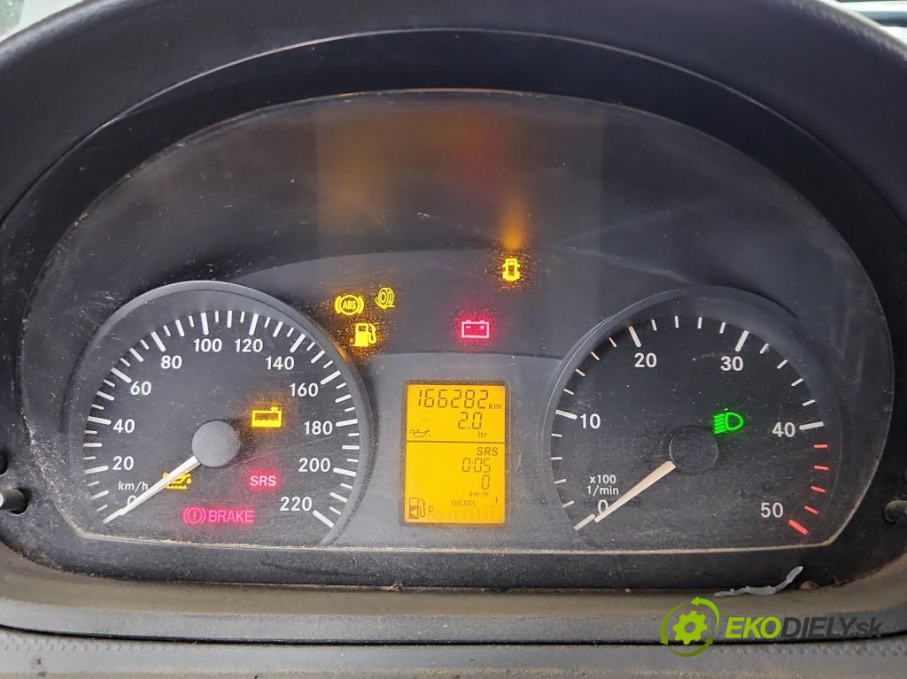 Mercedes Vito W639 2003-2014 2,2.0 cdi 109 HP manual 80 kW 2148 cm3 5- prístrojovka/ budíky  (Prístrojové dosky, displeje)