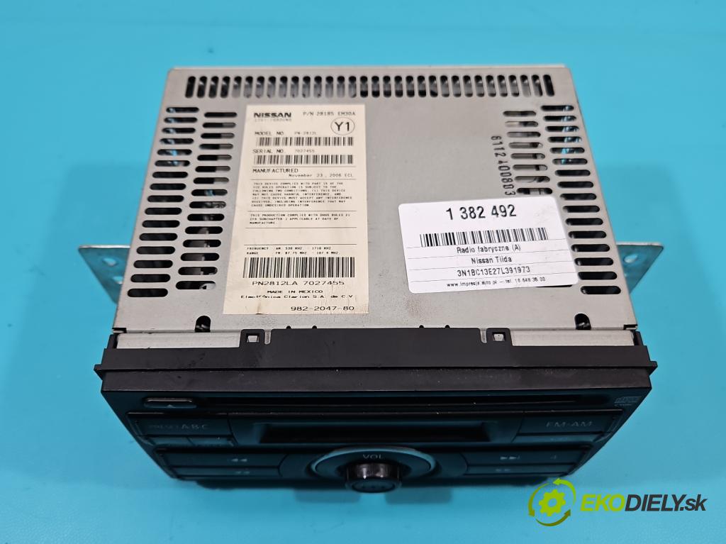 Nissan Tiida 1.8 16V 125 HP automatic 92 kW 1769 cm3 5- Radio originál PN-2812L