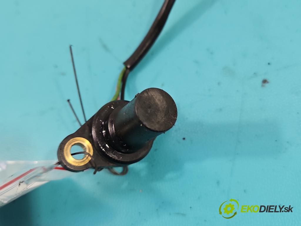 Honda CB600 Hornet 1998-2003 0.6 95 hp manual 70 kW 600 cm3 2- snímač pozice: hřídel klikový  (Snímače polohy kliky, vačky)