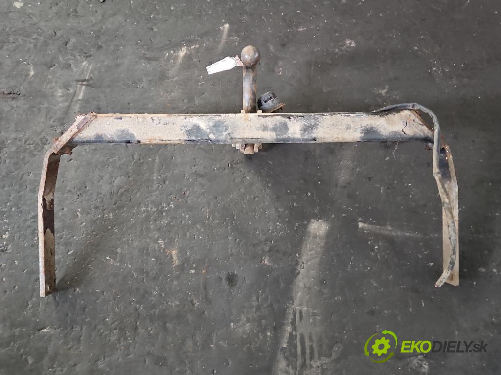 Mazda 5  2005-2010 2.0 citd 143 hp manual 105 kW 1998 cm3 5- oko tažné  (Tažná zařízení)