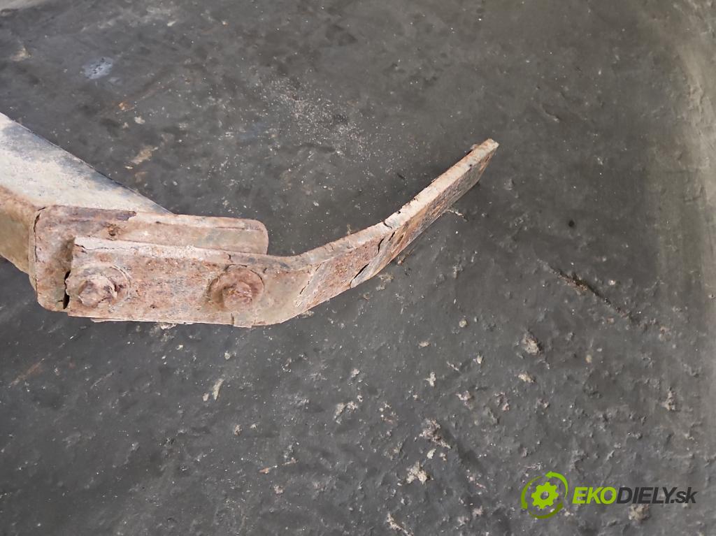 Mazda 5  2005-2010 2.0 citd 143 hp manual 105 kW 1998 cm3 5- oko tažné  (Tažná zařízení)