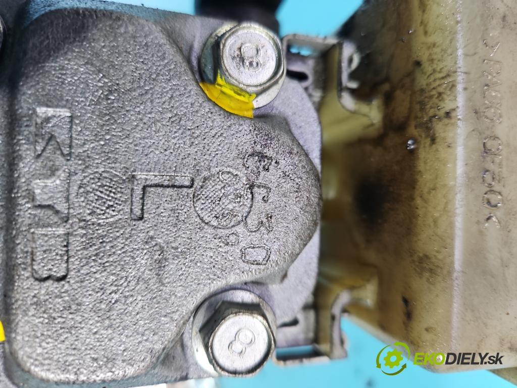 Mazda 5  2005-2010 2.0 citd 143 HP manual 105 kW 1998 cm3 5- čerpadlo posilovač  (Servočerpadlá, pumpy riadenia)